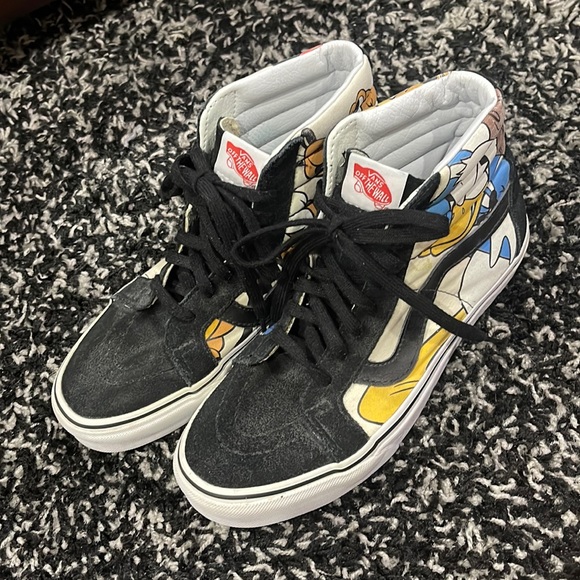 VANS LIMITED EDITION Disney x Sk8-Hi 'Mickey and Friends - Picture 3 of 9